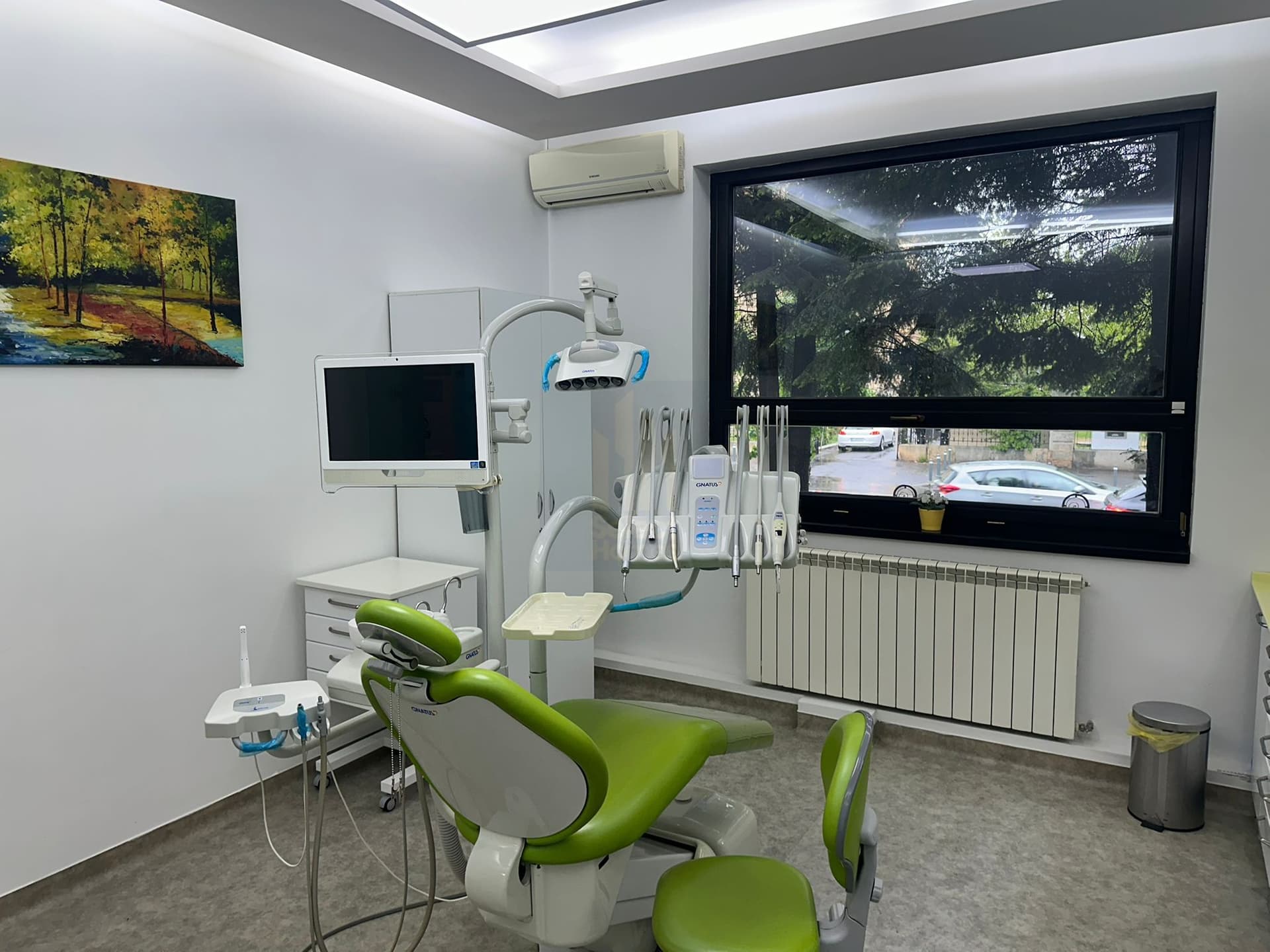 Clinica Dentara | 3 Cabinete | Radiologie *Cotroceni*