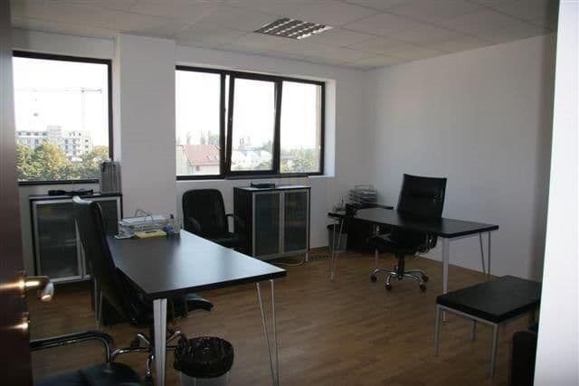 Cladire de Birouri de Vanzare S+P+4 1000mp *Domenii*