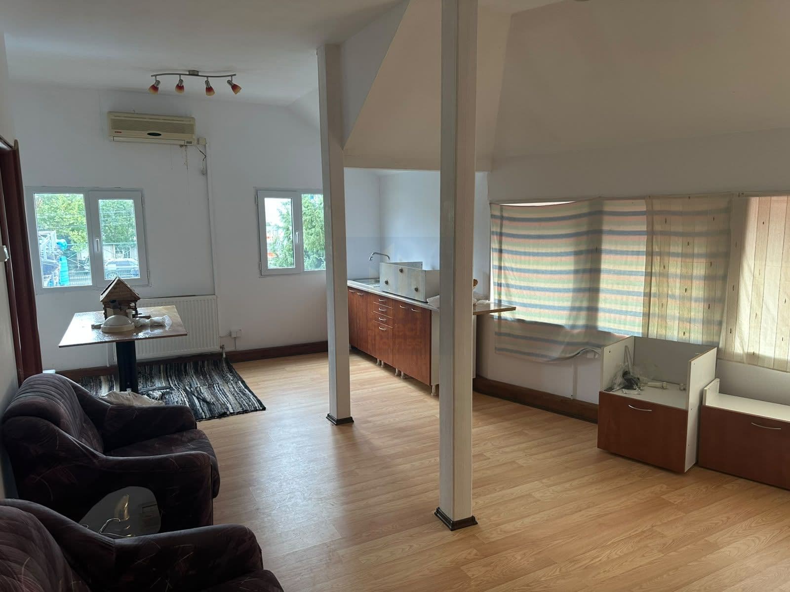Ansamblu mixt | Investitie| Otopeni | 1.350 mp teren | 1.040 mpc